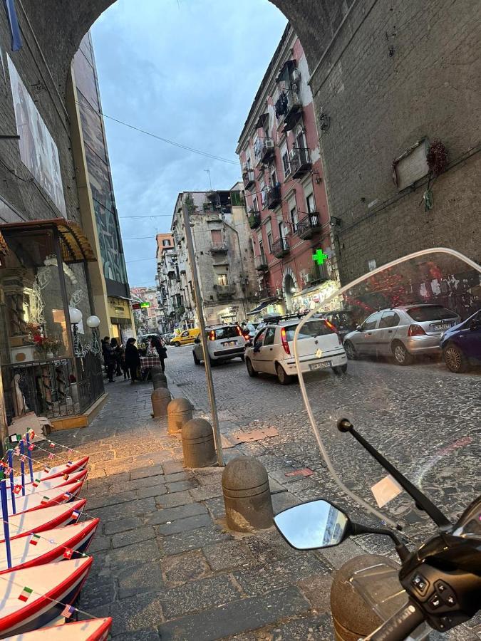 Tiluri Leilighet Napoli Eksteriør bilde